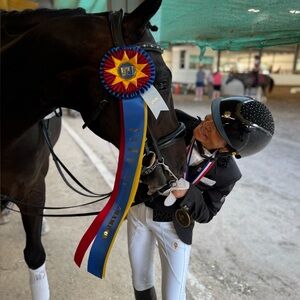 Meet your Posher, Janelle